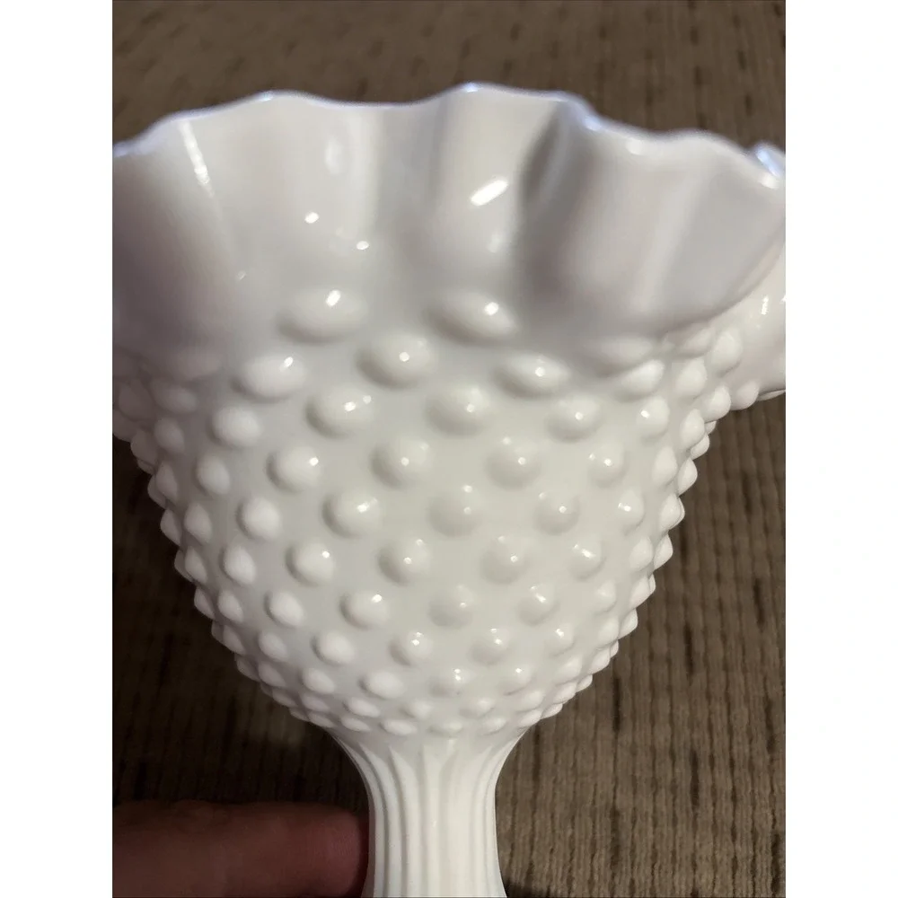Fenton vintage white